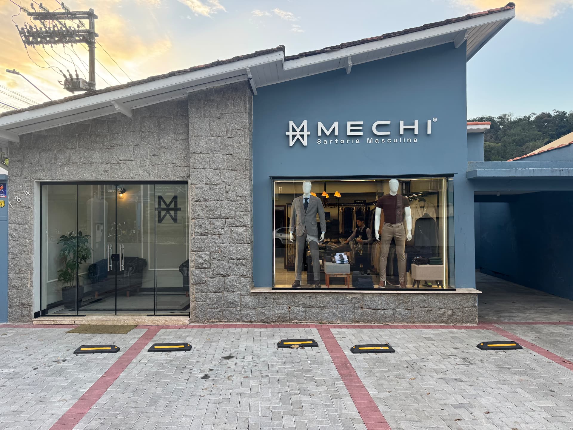 Fachada MECHI